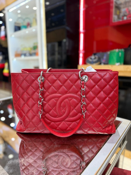 Chanel Red Quilted Caviar Leather Grand Shopper Tote