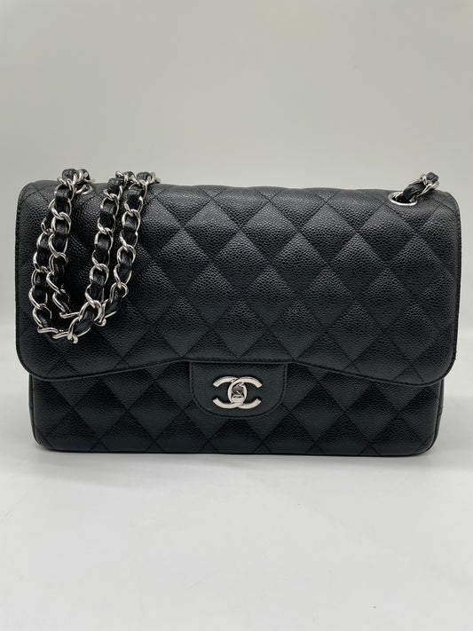 Chanel Jumbo Classic Caviar double Flap