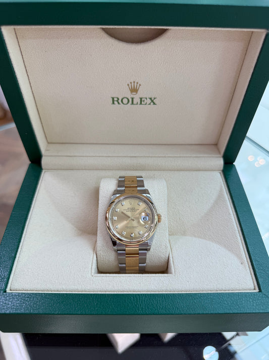 Rolex Datejust Unisex 36mm Steel/Yellow Gold Champagne Dial With Diamonds. 126203 Only With Box. From 2021