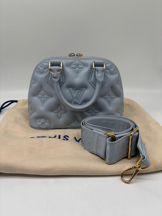 Louis Vuitton Blue Glacier Bubblegum Calfskin Alma BB bag
In Pristine Condition
Inclusions: Strap, Dustbag