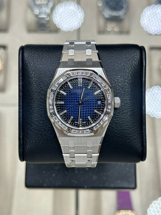 Audemars Piguet Royal Oak Selfwinding 15551BC.ZZ.1356BC.01 Ladies 37mm 18K White Gold 2024 NEW