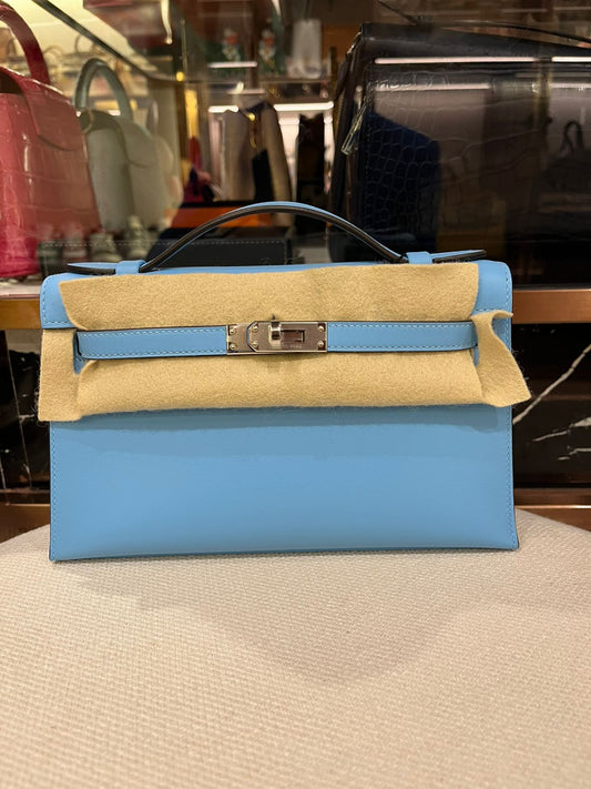Hermes Kelly Pochette 
Blue Celeste 
PHW
Swift
B(2023)
New