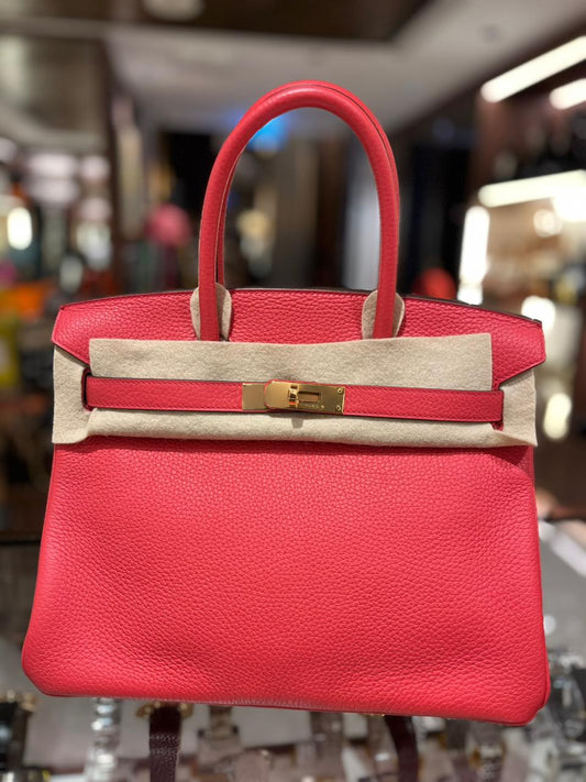 Hermes’ Birkin 30
Taurillon Clemence
GHW
Bougainvillea 
D(2019)
Preowned