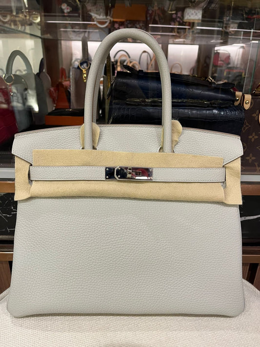 Hermes Birkin 30
Gris Pale
PHW
Togo
D(2019)
Pre Owned