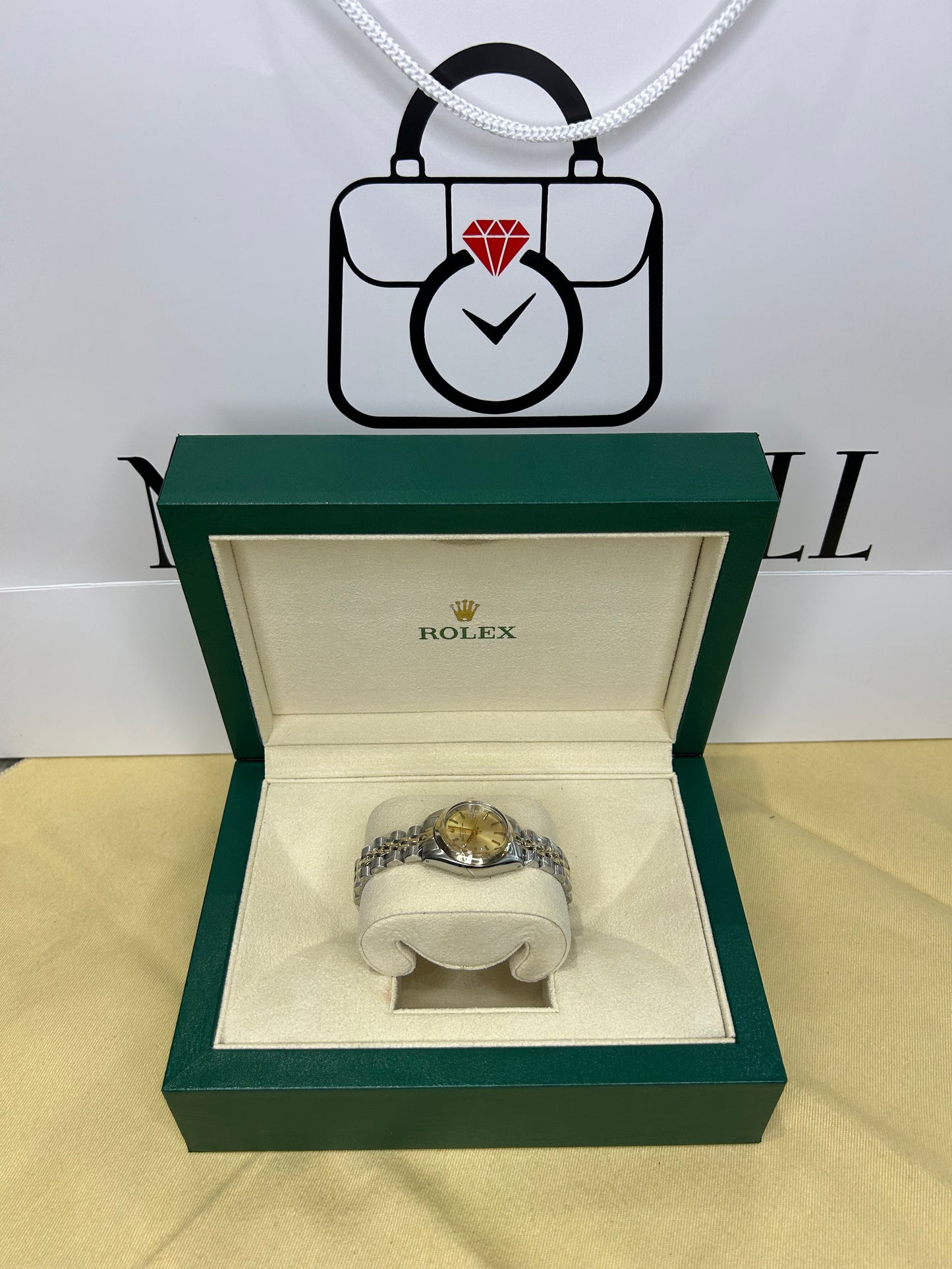 Rolex Ladies Datejust 26mm Steel/Gold Automatic 6916. With Box Polished