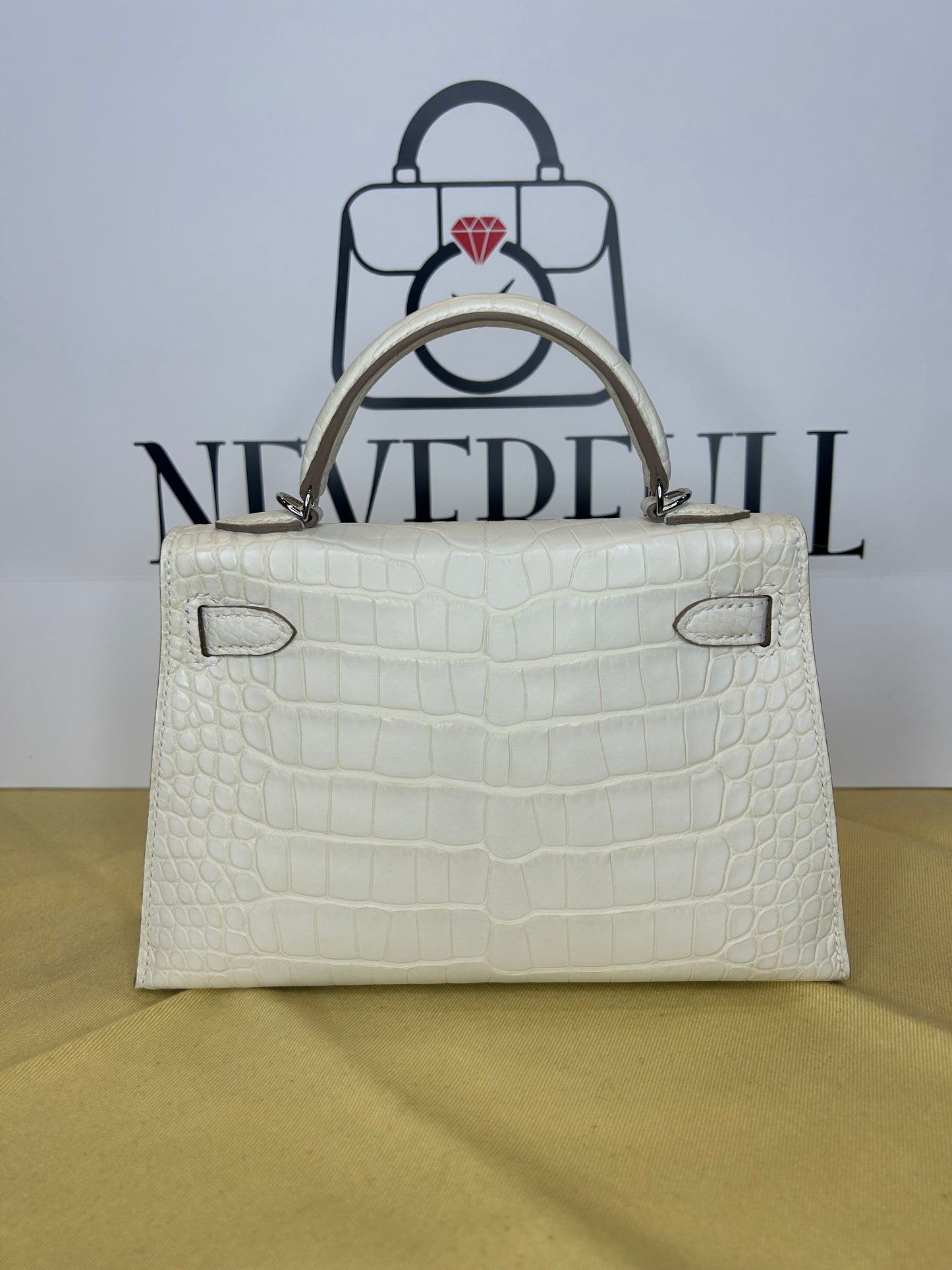 Hermes Kelly 20 White Crocodile PHW New Full Set 2023