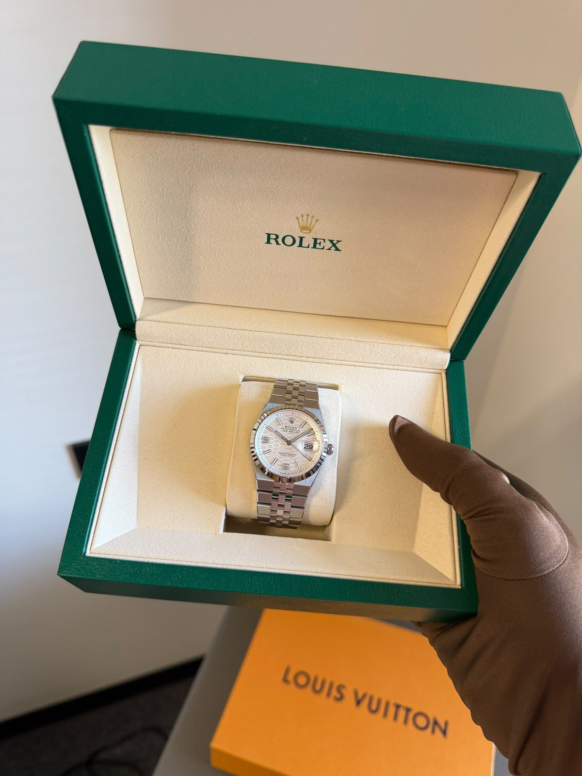 Rolex Unisex Land Dweller 36mm Steel Automatic Like New 2025 Full Set 127234