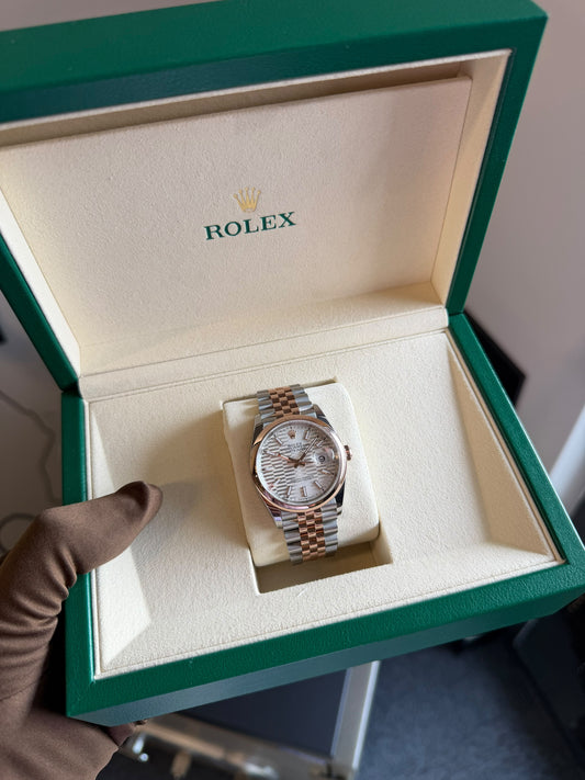 Rolex Datejust 36mm Ladies Steel/Rose Gold Automatic 126201 Used Full Set