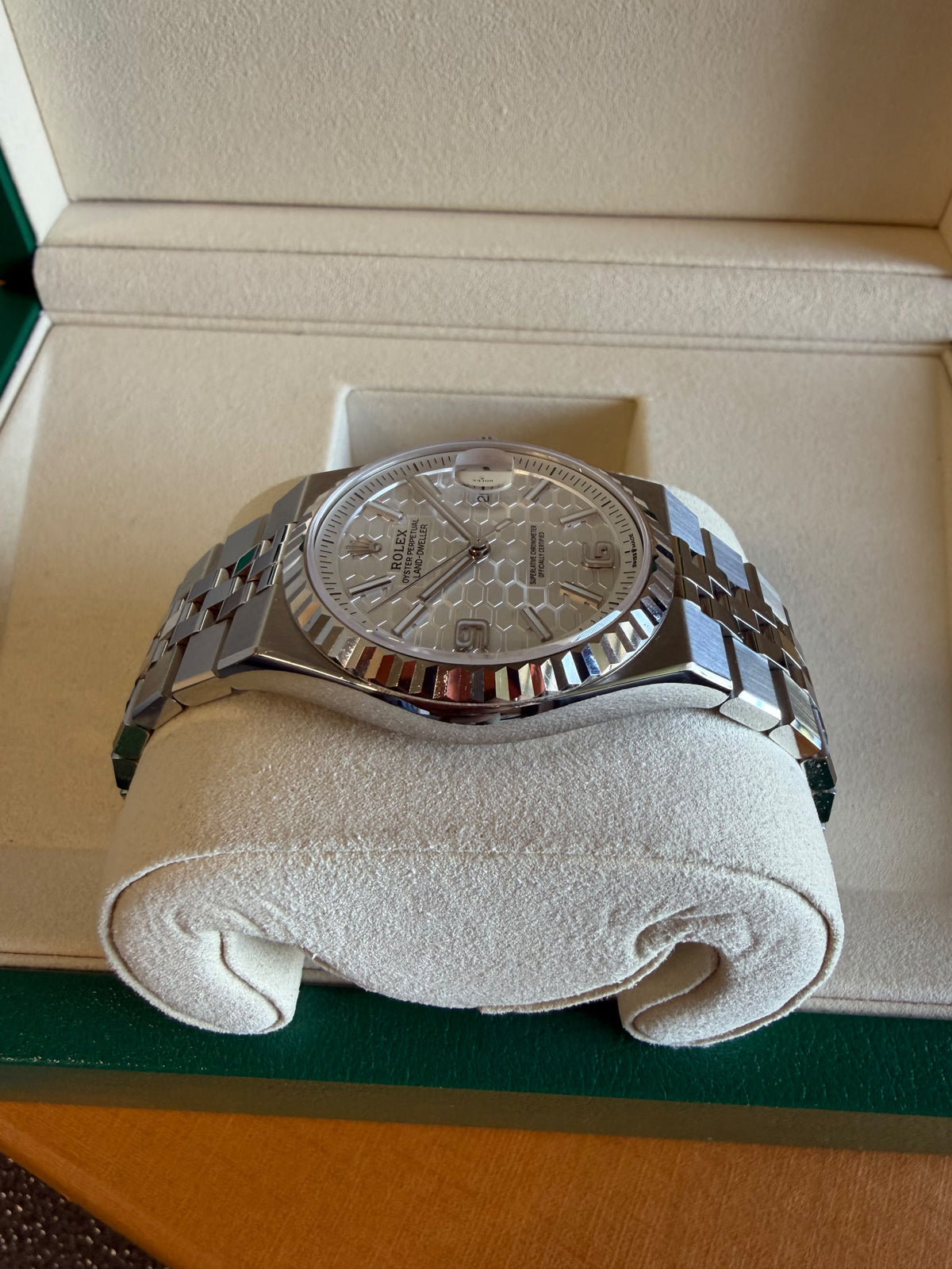 Rolex Unisex Land Dweller 36mm Steel Automatic Like New 2025 Full Set 127234