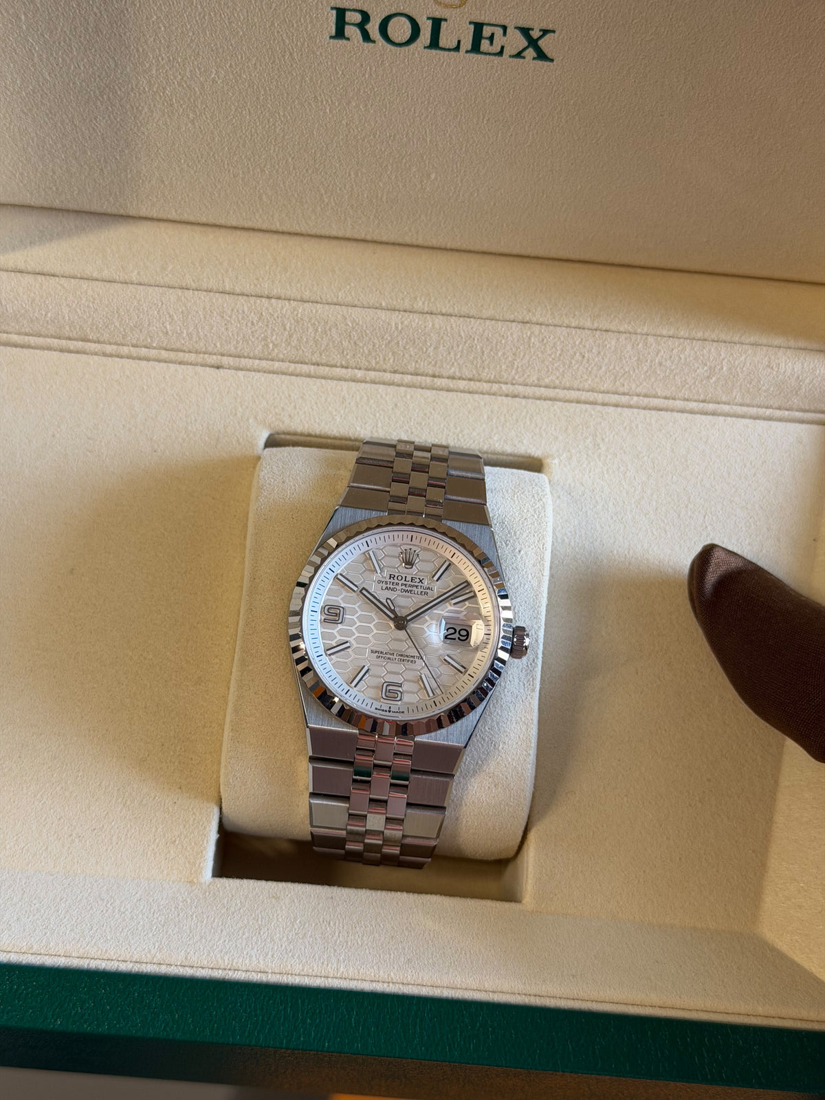 Rolex Unisex Land Dweller 36mm Steel Automatic Like New 2025 Full Set 127234