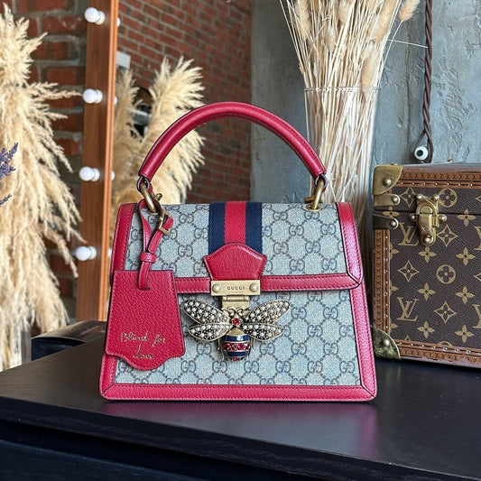 Gucci Red/Beige GG Supreme Canvas Small Queen Margaret