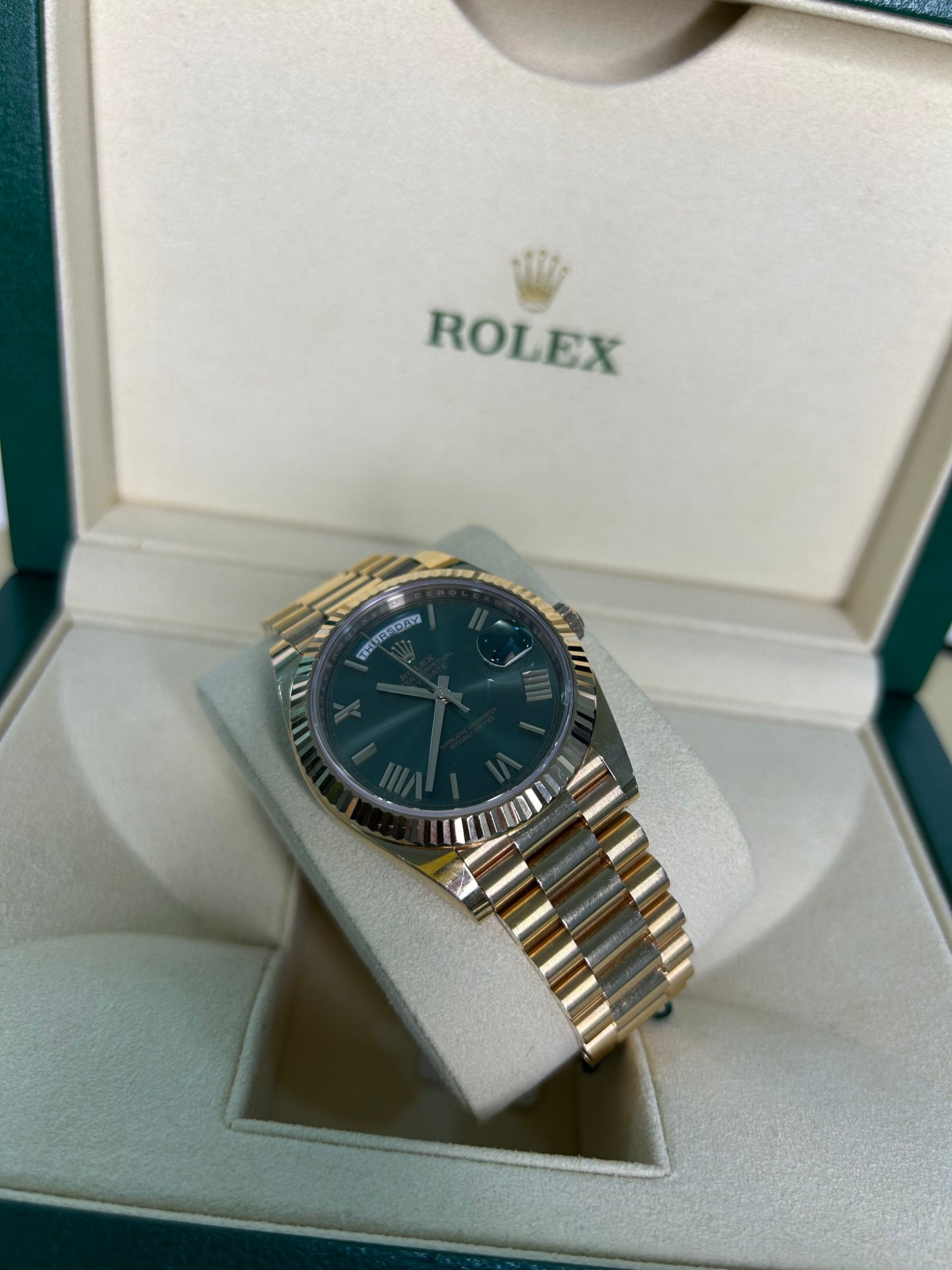 Rolex Men’s Day-Date 40mm Olive Dial Used Full Set 2019