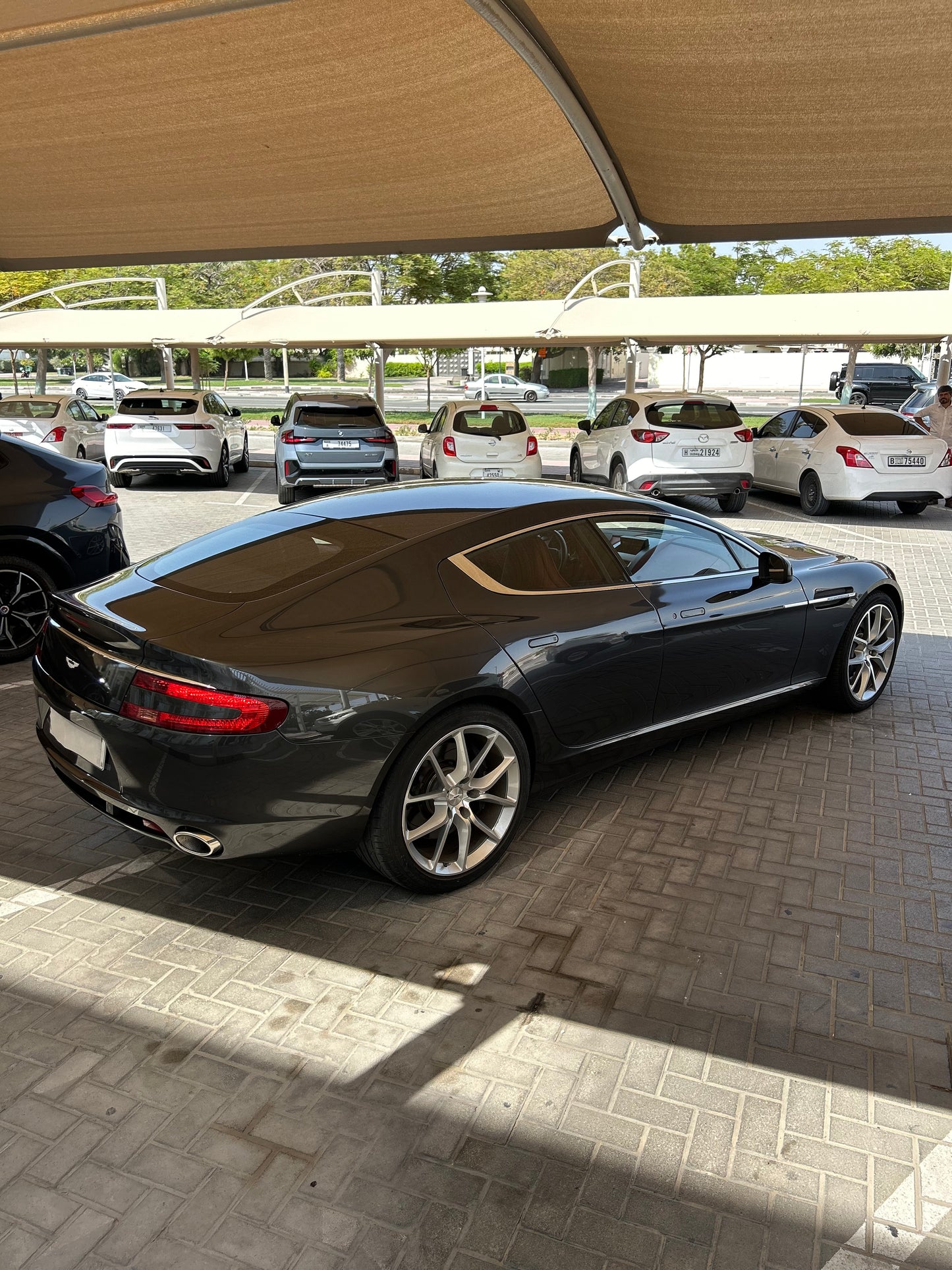 Aston Martin Rapide 2017 6.0 V12 7000KM. Dubai