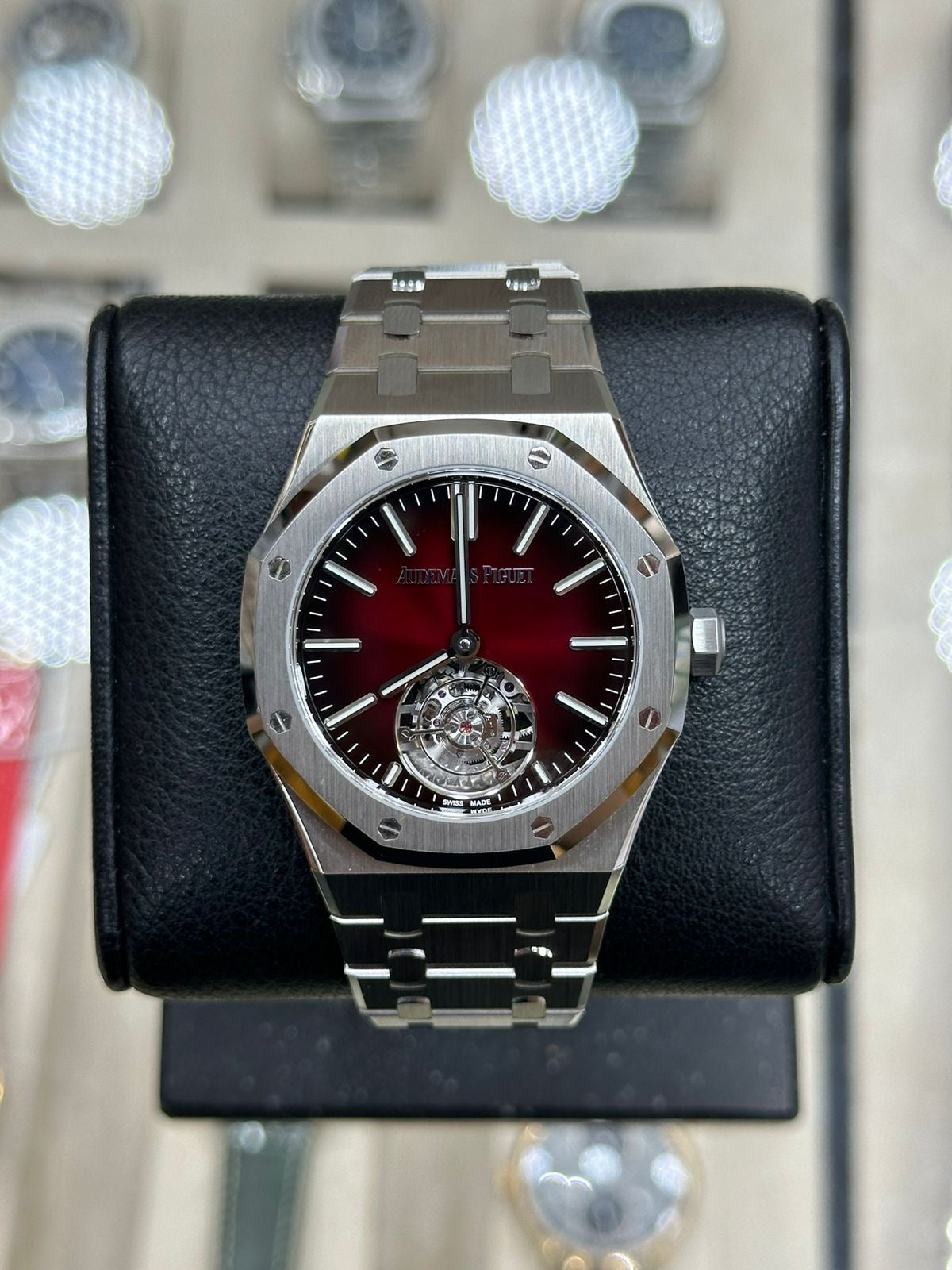 Audemars Piguet Royal Oak Selfwinding Flying Tourbillon Burgundy 26730ST.OO.1320ST.05 41mm New 2024