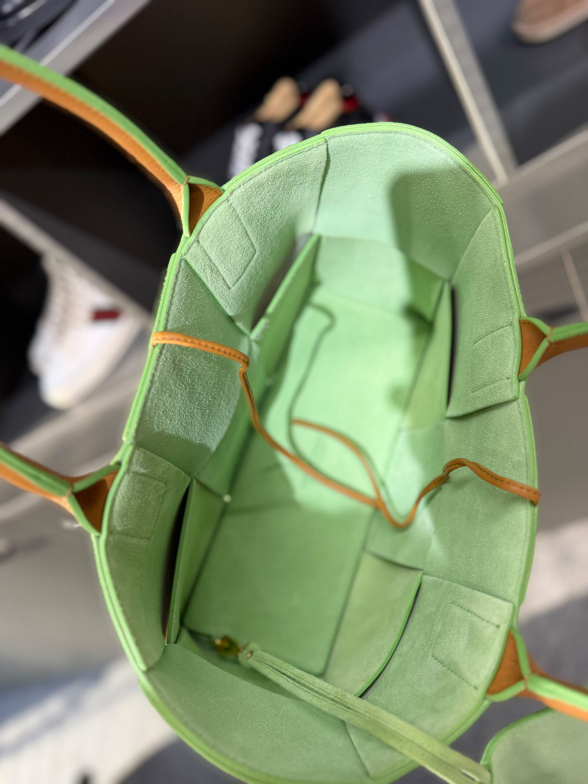 Bottega Veneta Small Arco Tote Bag – Tan/Green