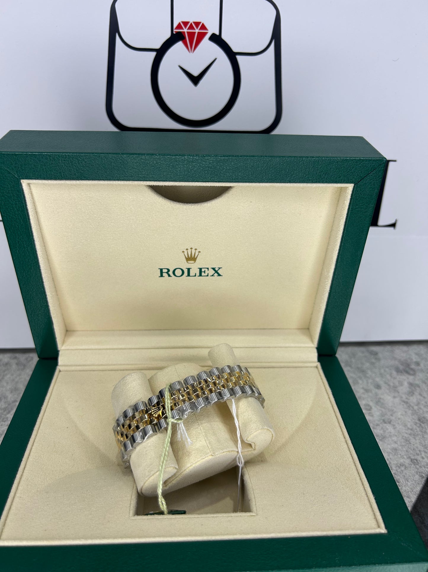 Rolex Ladies Datejust 36mm Steel/Gold MOP Dial With Diamonds 116223 Full Set 2009 Year Polished