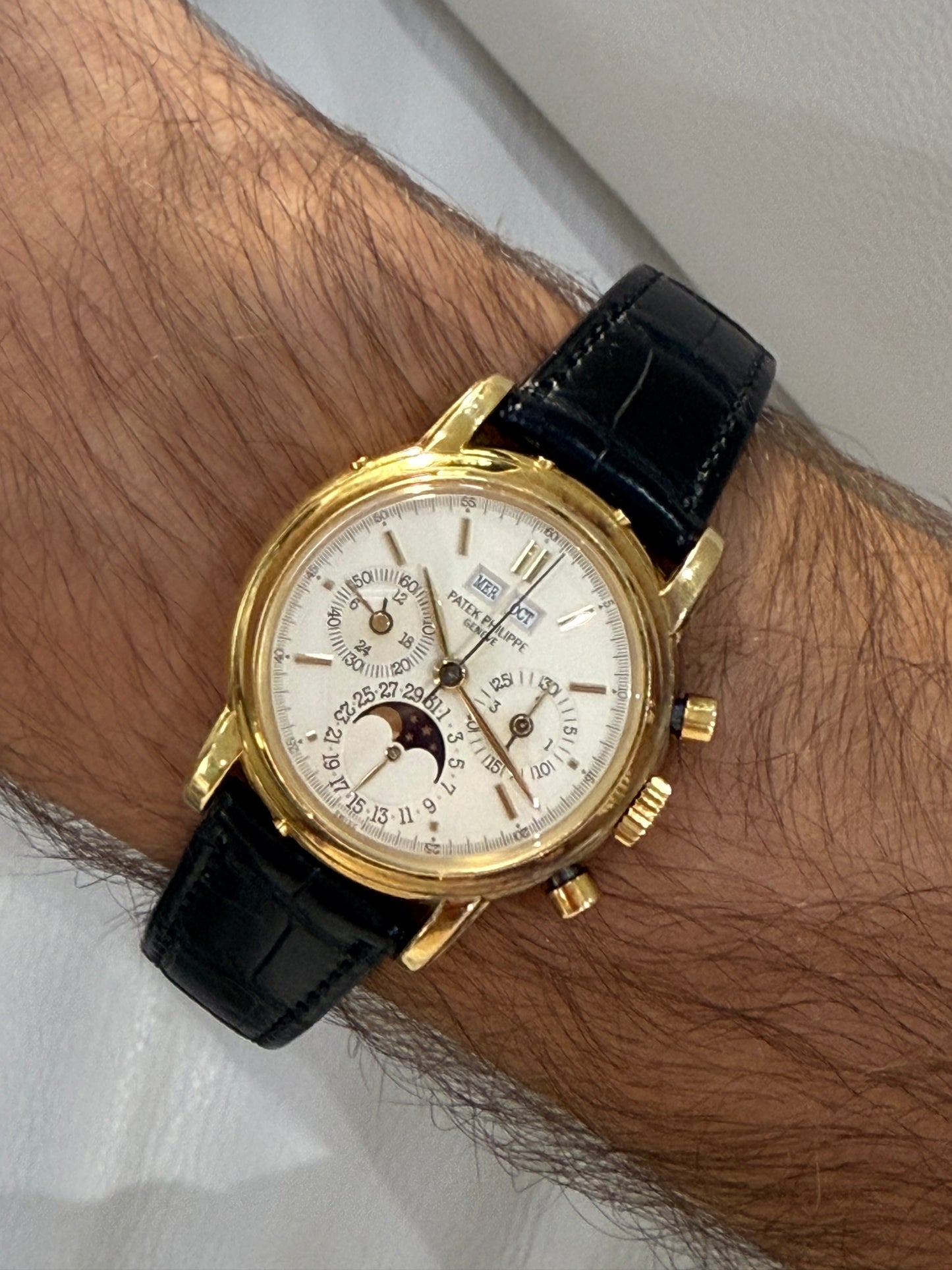 Vintage Patek Philippe 36mm 18K Yellow Gold Perpetual Calendar 3970E Full Set 1988 Year. Never Polished.