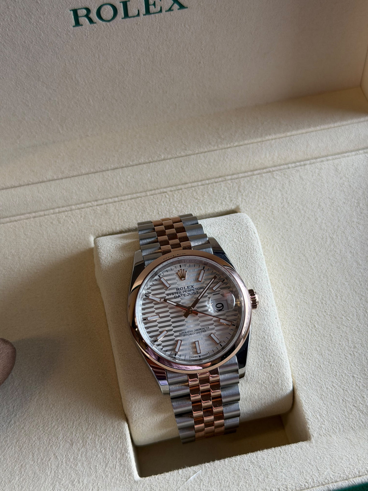 Rolex Datejust 36mm Ladies Steel/Rose Gold Automatic 126201 Used Full Set