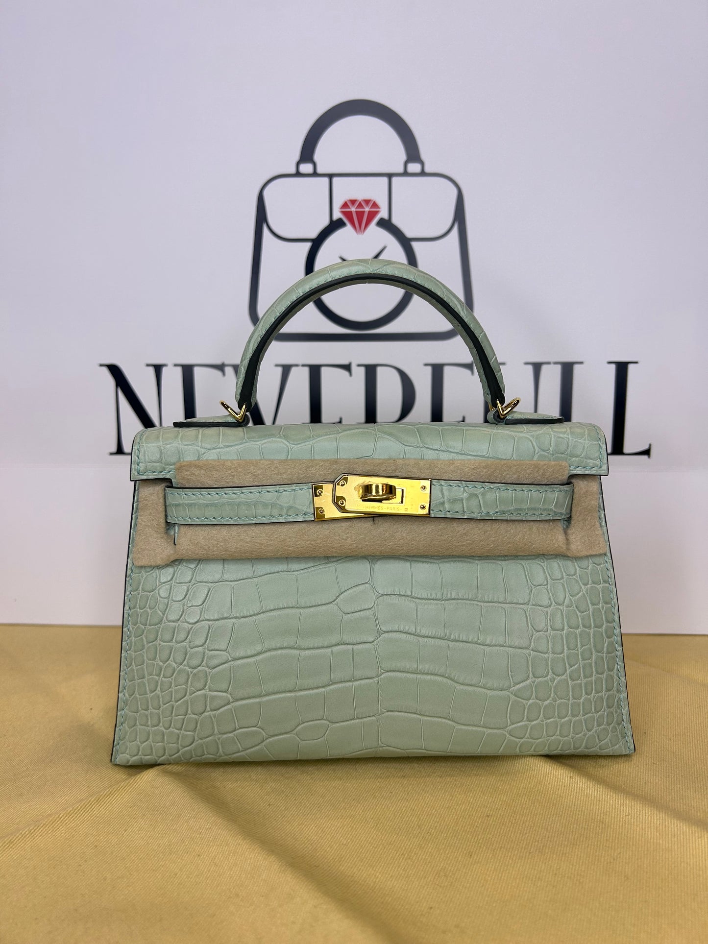 Hermes Kelly 20 GHW Crocodile 2023 New Full Set