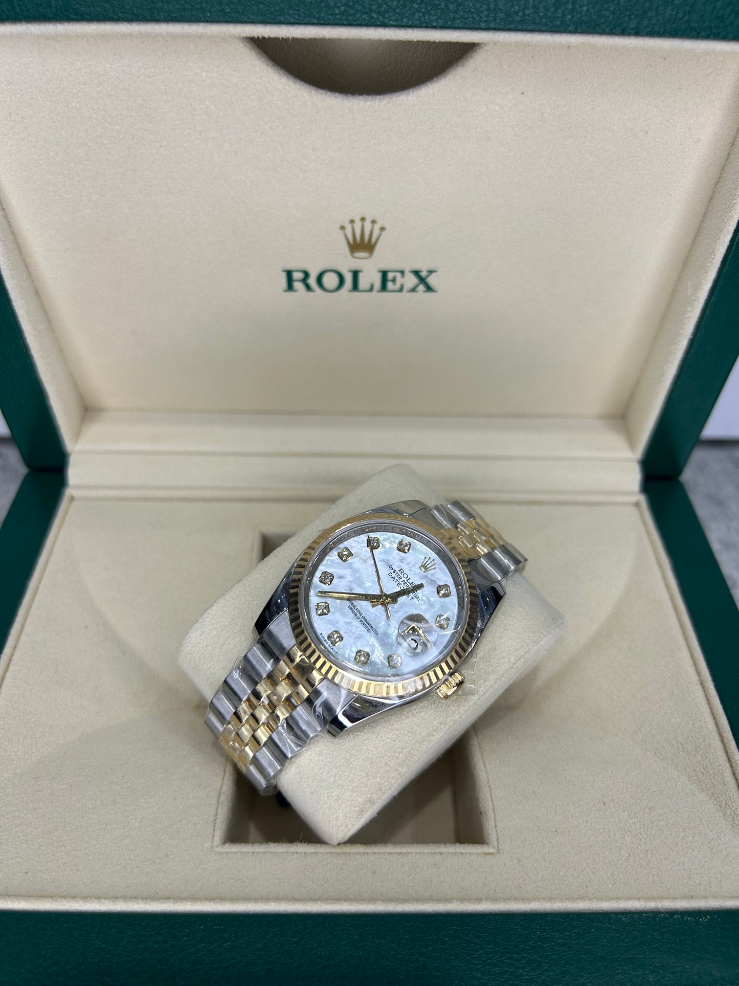 Rolex Ladies Datejust 36mm Steel/Gold MOP Dial With Diamonds 116223 Full Set 2009 Year Polished