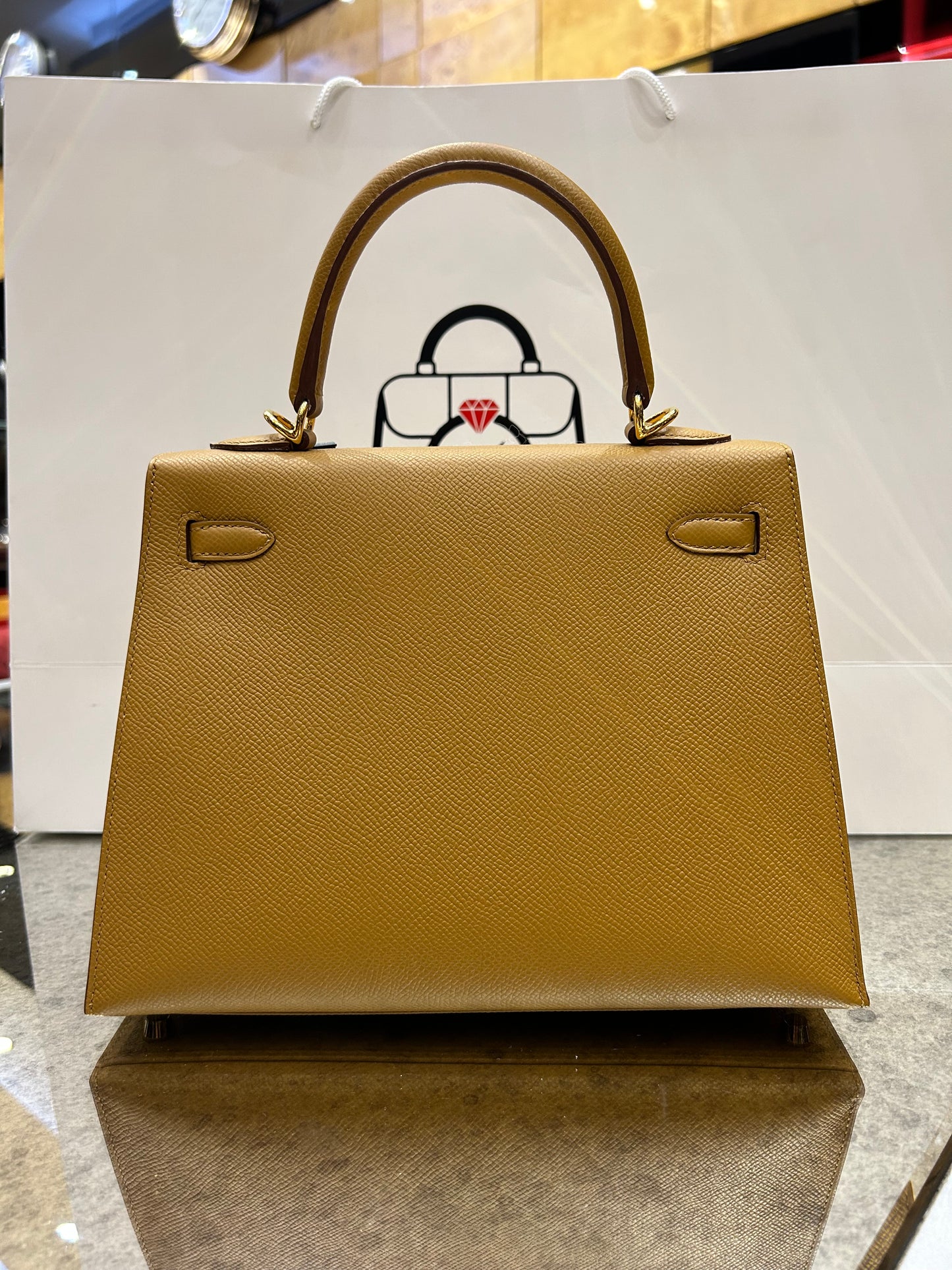 Hermes Kelly 28 Sellier GHW 2023 Full Set New