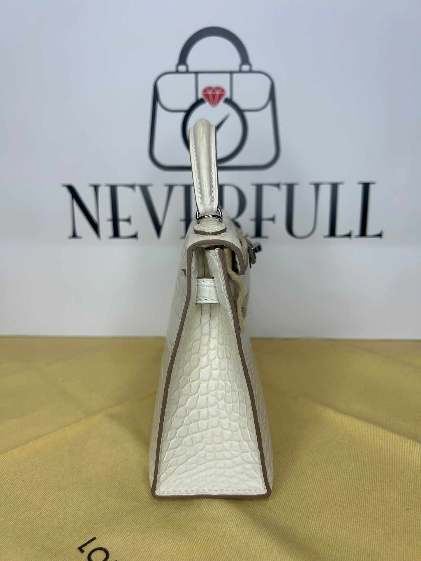 Hermes Kelly 20 White Crocodile PHW New Full Set 2023