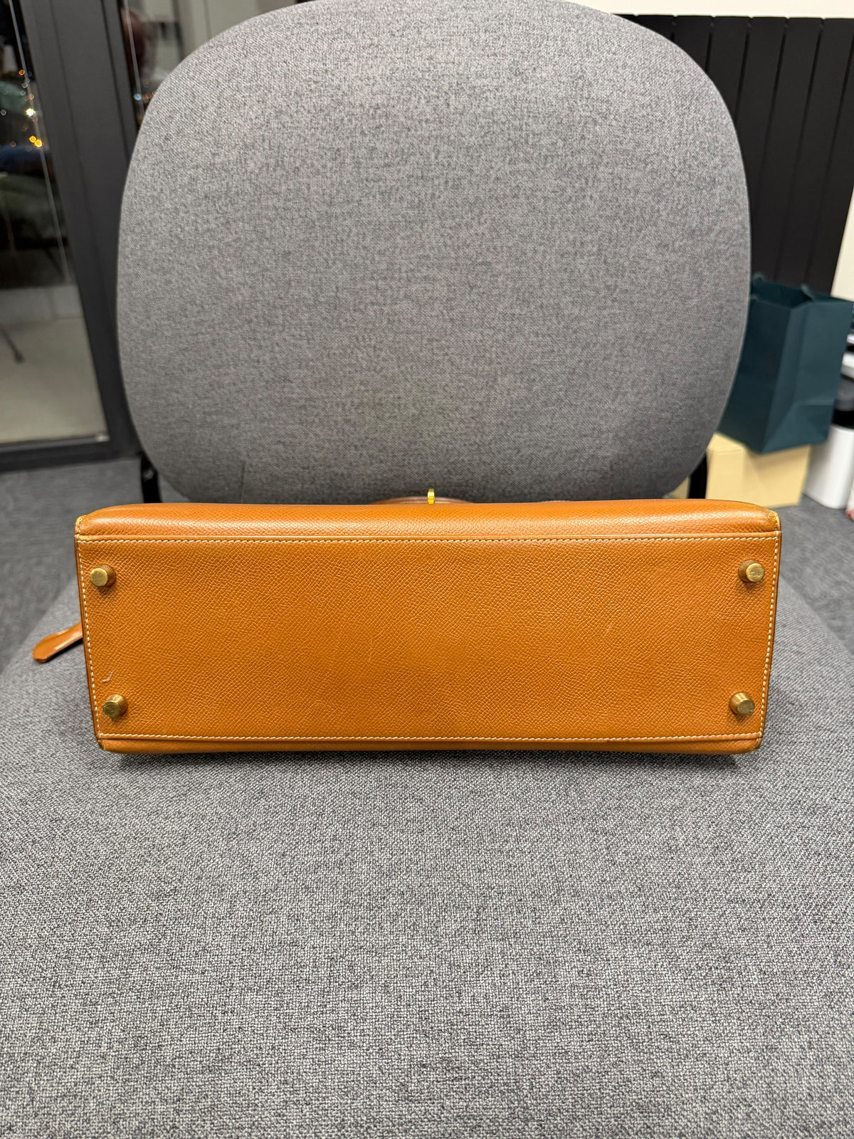Hermes Kelly Sellier 32 Vintage Gold GHW 1971 Year