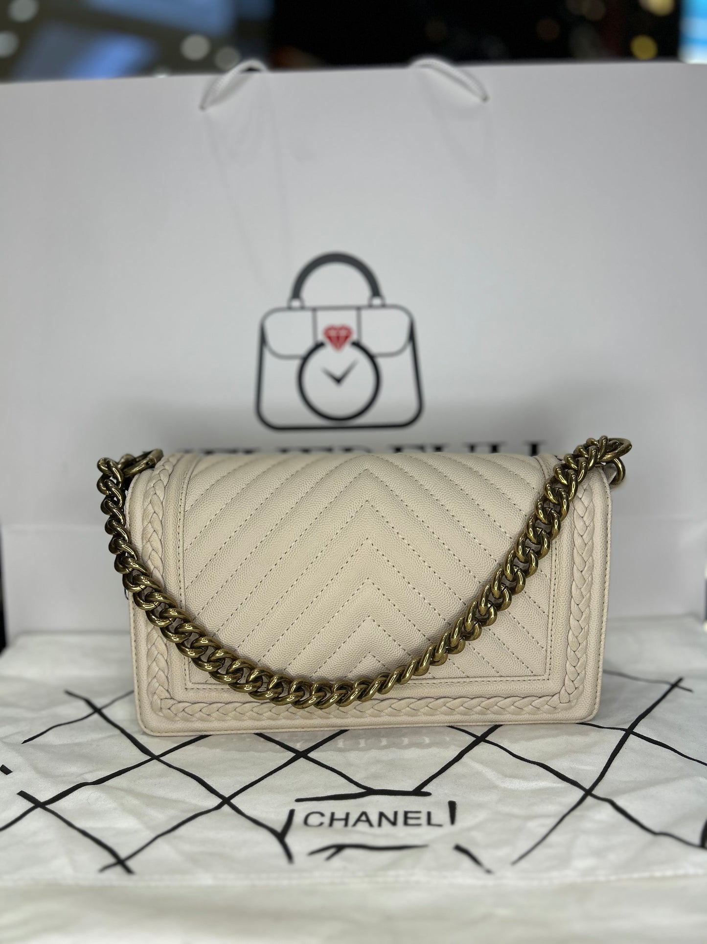 Chanel Boy Bal Chevron Caviar Used Excellent Condition