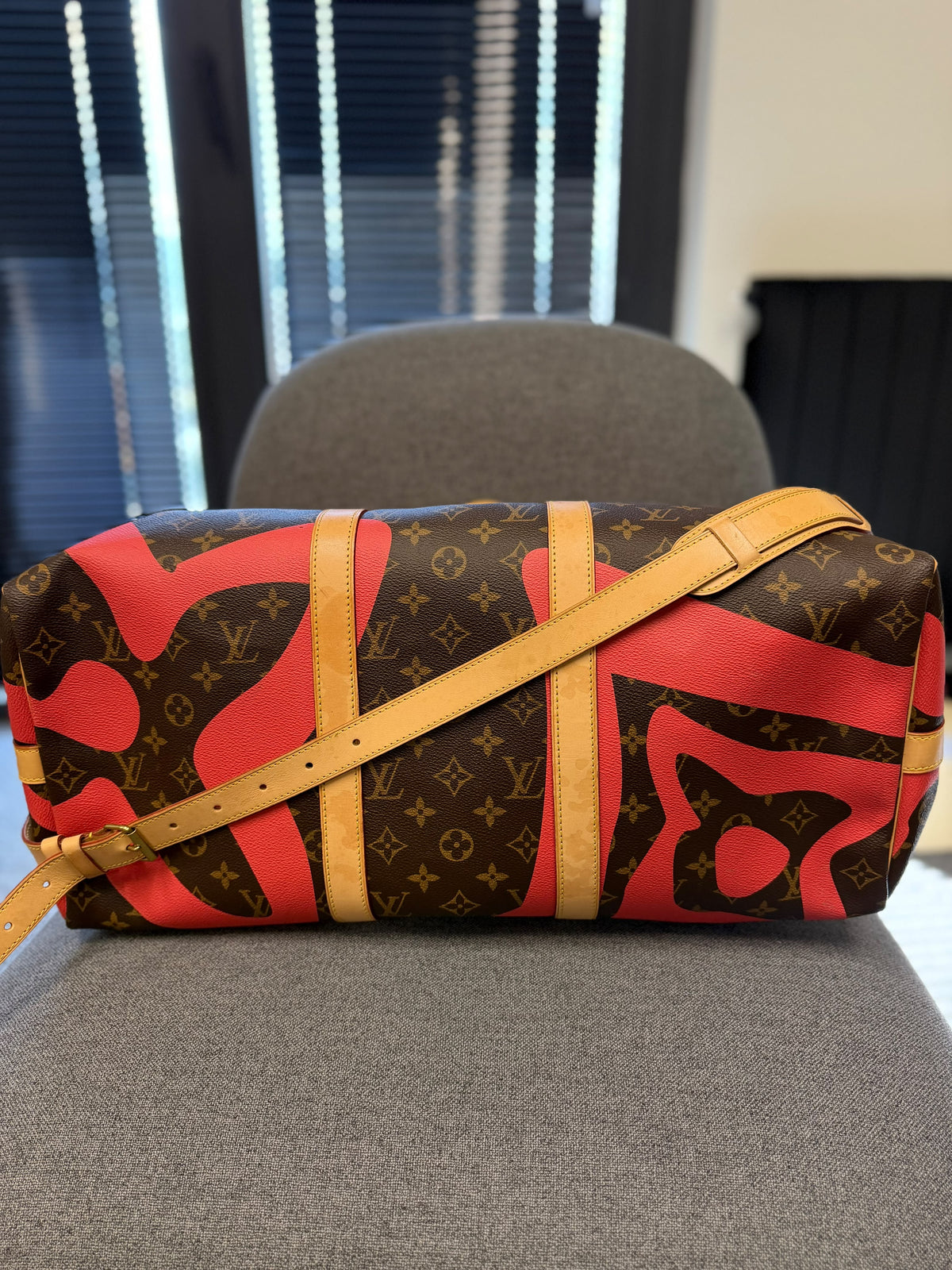 Louis Vuitton Ultra Rare Keepall 50 Monogram Canvas x Saint Tropez Bandouliere Tahitienne Cities Limited Edition 150 Piece