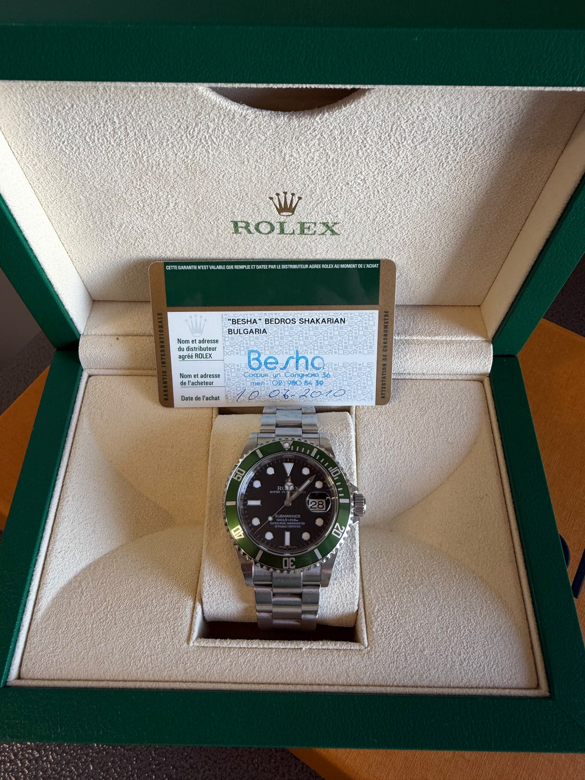Rolex Submariner Kermit 40mm Steel Automatic 16610LV Full Set 2010 Year Used