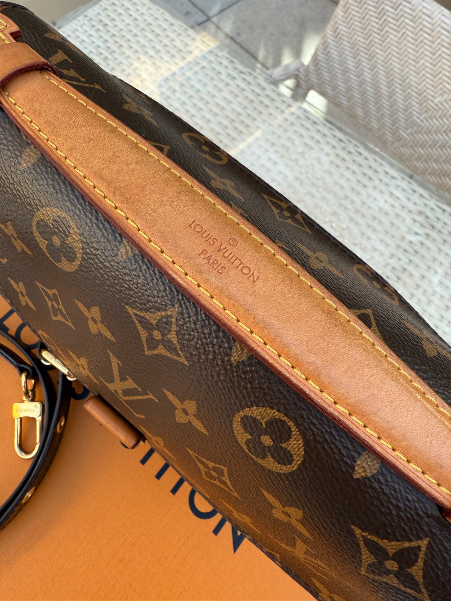 Louis Vuitton Pochette Métis Monogram Canvas Brown