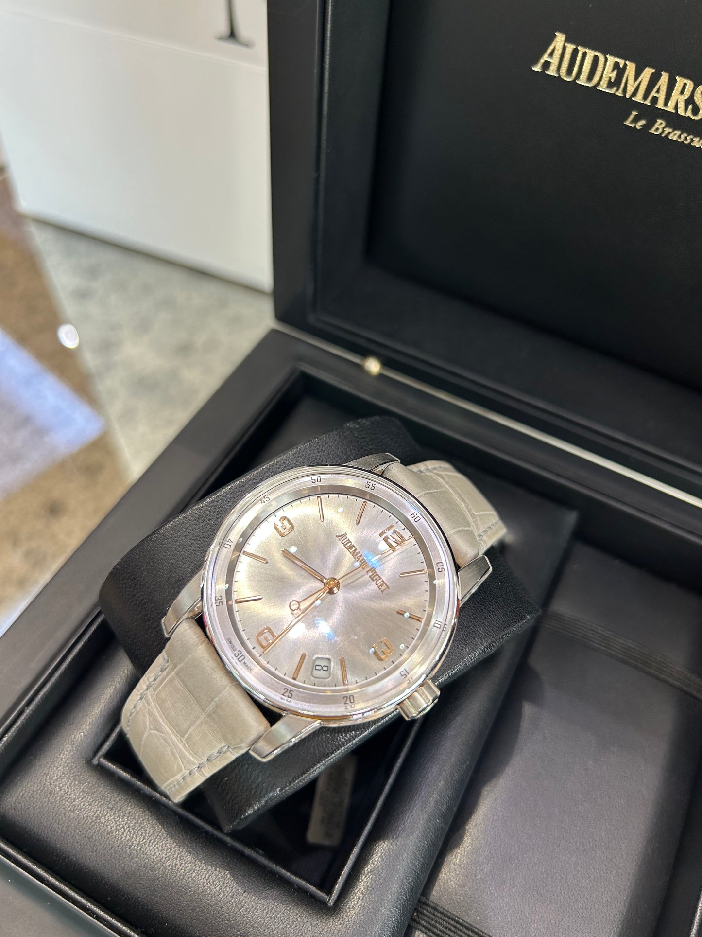 Audemars Piguet Code 11.59 18K Rose Gold/White Gold 41mm 15210CR.OOA009CR.01 Unused Full Set