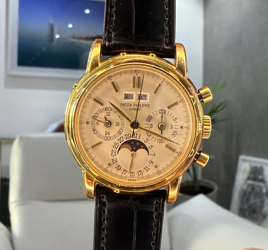 Vintage Patek Philippe 36mm 18K Yellow Gold Perpetual Calendar 3970E Full Set 1988 Year. Never Polished.