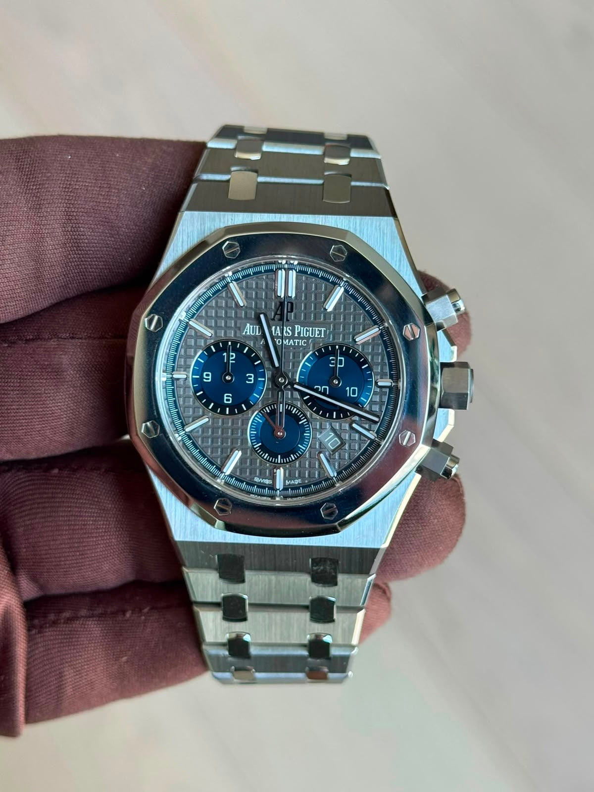 Audemars Piguet Royal Oak Chronograph 41mm 2019 Year New Titanium, Platinum Bezel Limited-500 Pc 26331IP.OO.1220IP.01