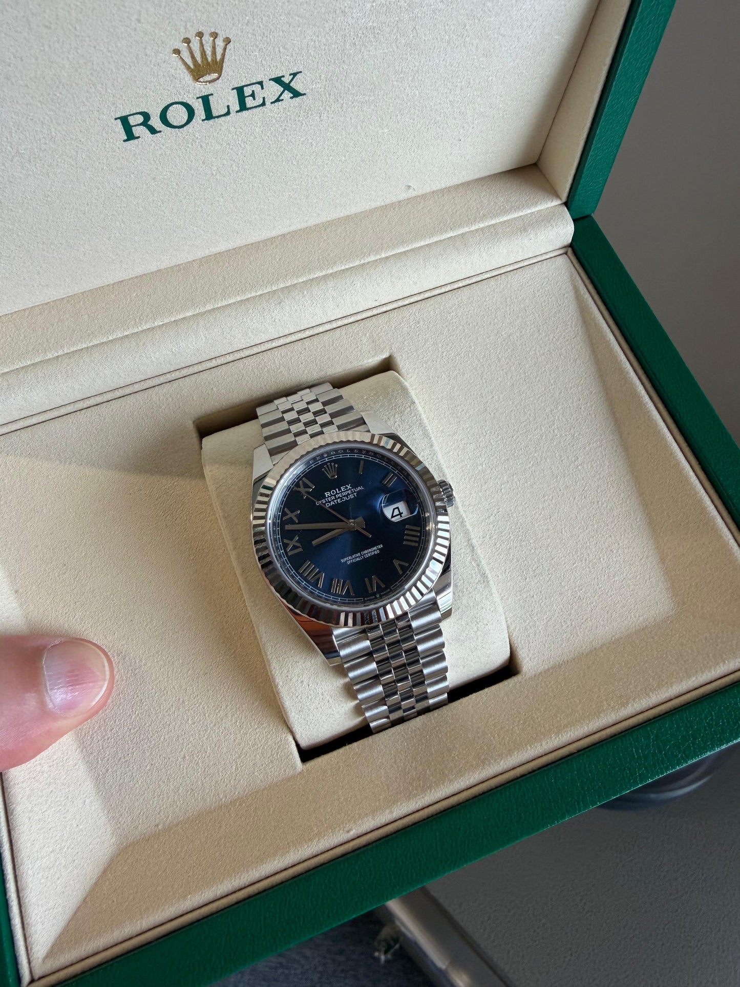 Rolex Datejust 2026 Brand New 41mm Blue Roman Dial Ref:126334

With Box And Paper