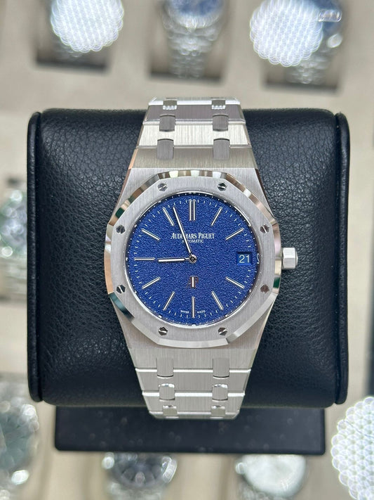 Audemars Piguet Royal Oak "jumbo" Extra-thin 16202BC.OO.1240BC.02 39mm Extra Thin 2023 New