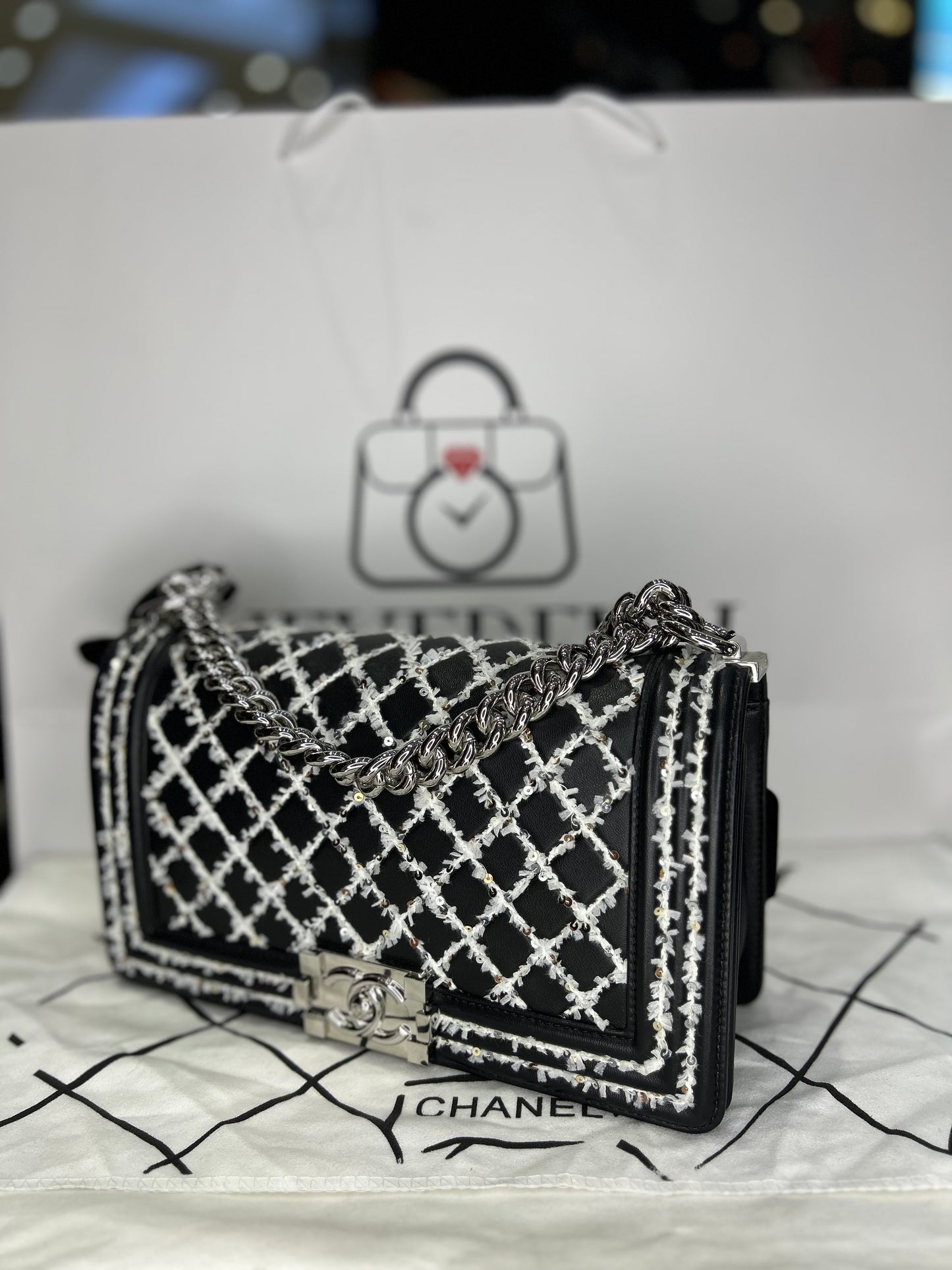 Chanel Boy Bag Limited Edition Medium Excellent Condition