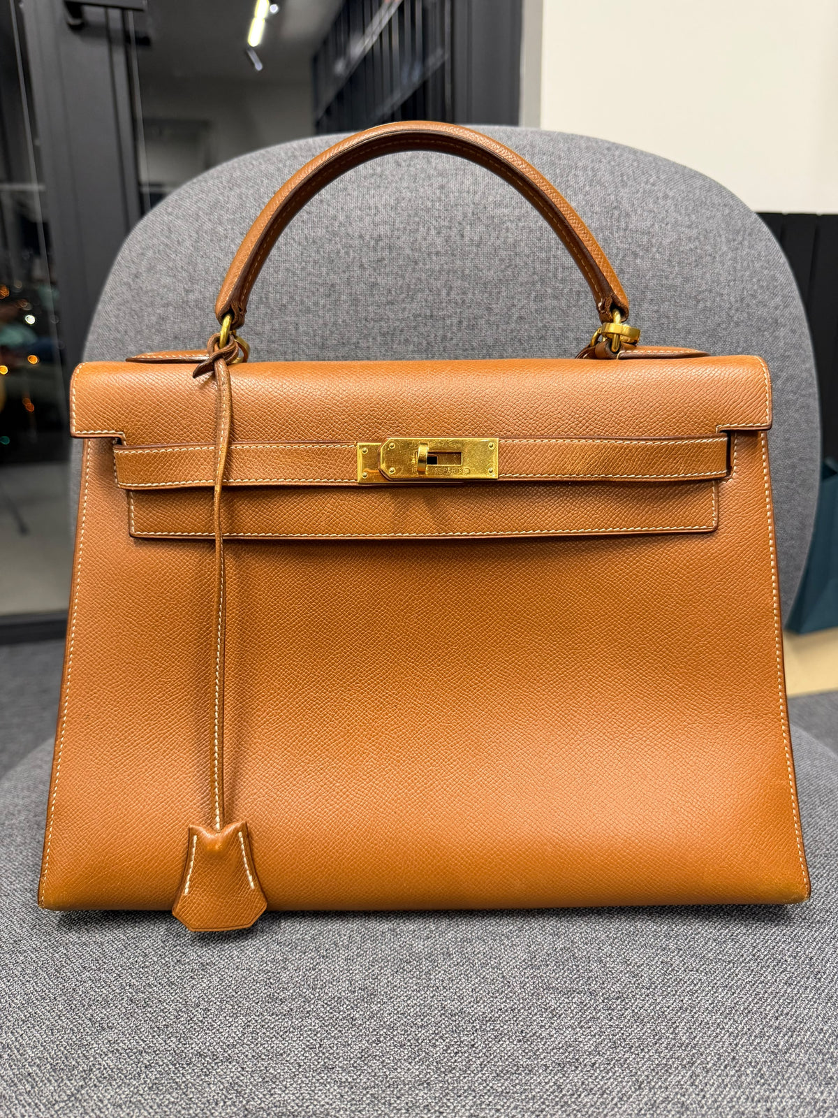 Hermes Kelly Sellier 32 Vintage Gold GHW 1971 Year