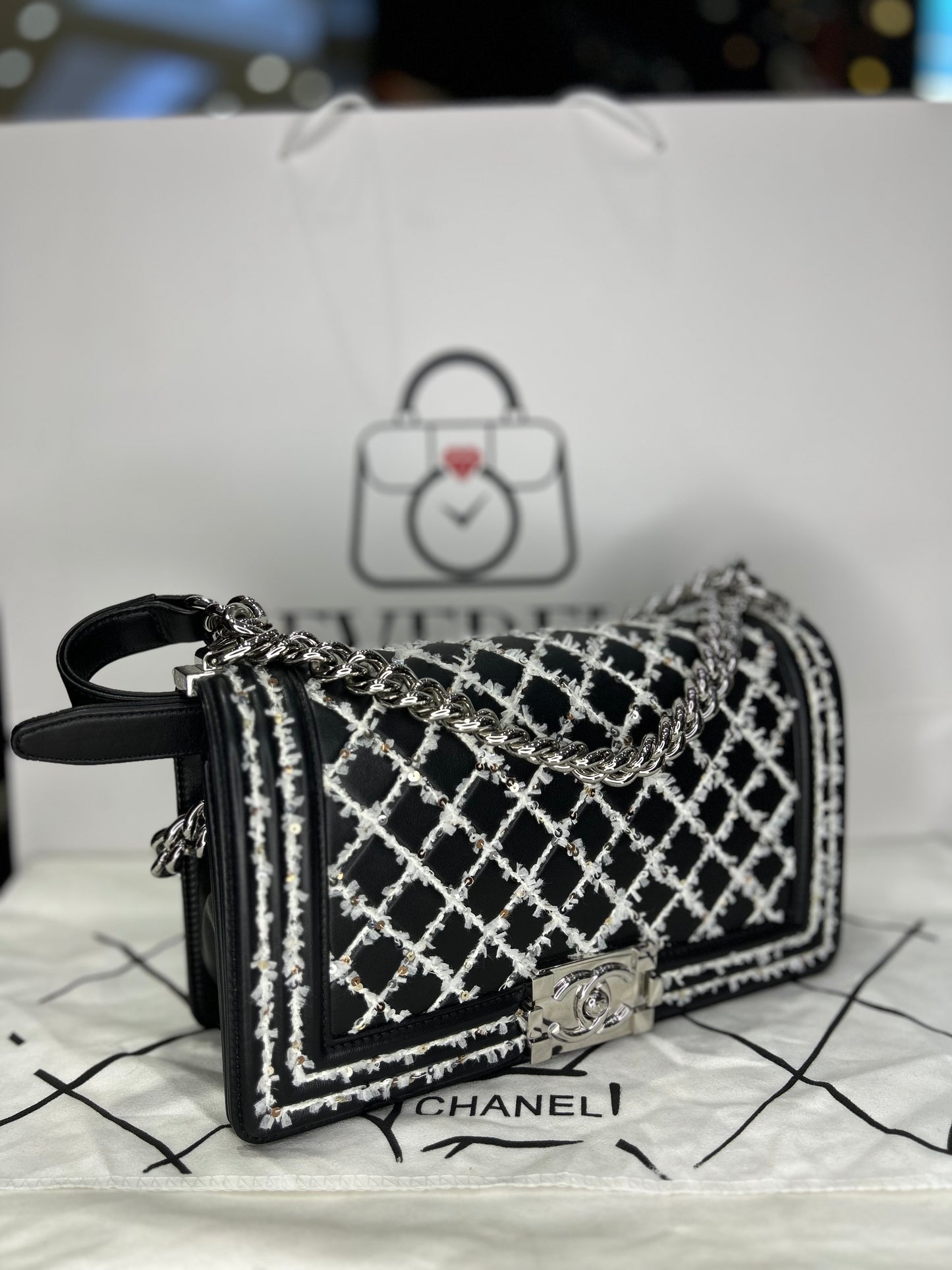 Chanel Boy Bag Limited Edition Medium Excellent Condition