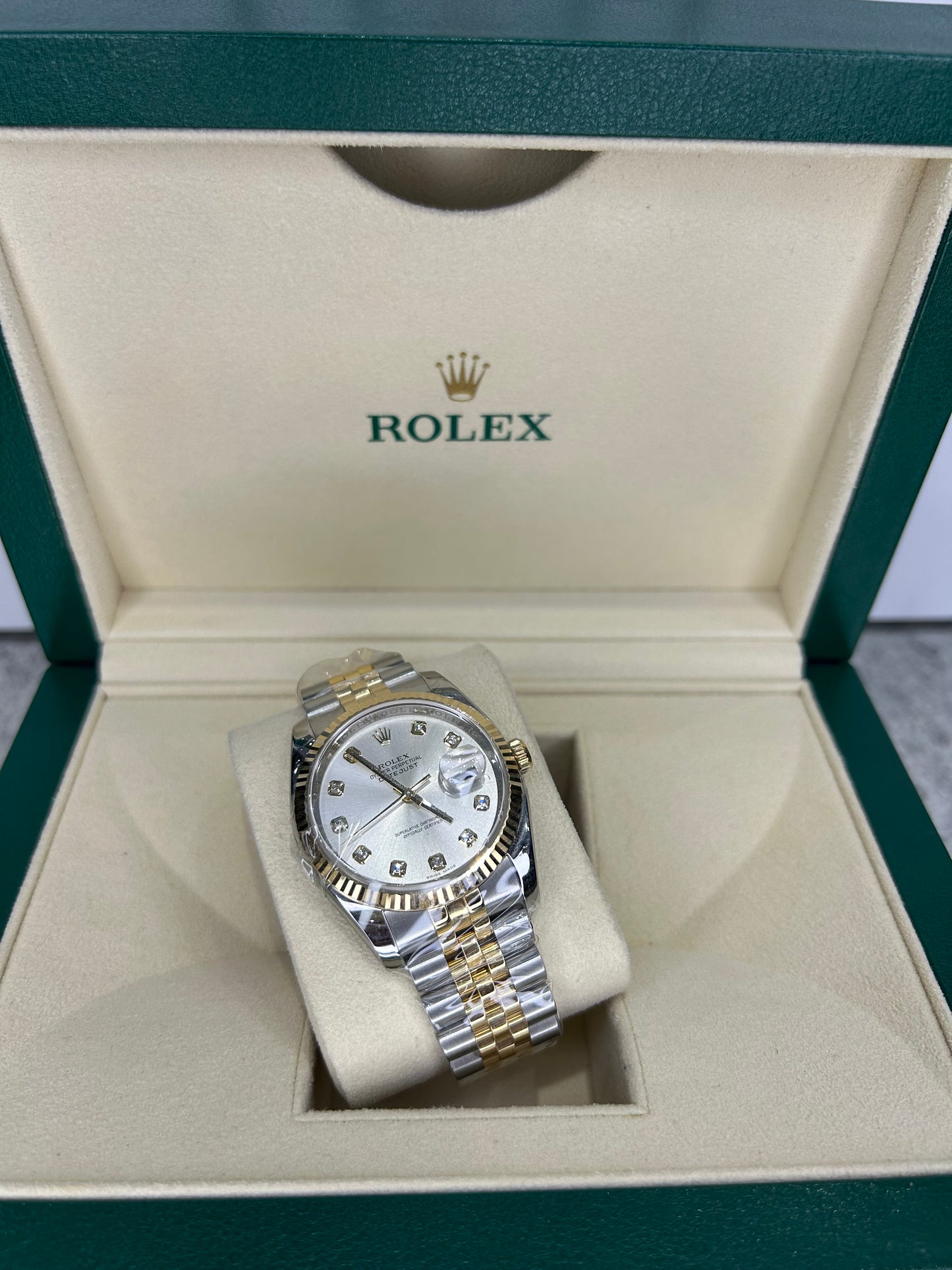 Rolex Ladies Datejust 36mm Steel/Gold With Diamonds 116233 Full Set 2008 Polished