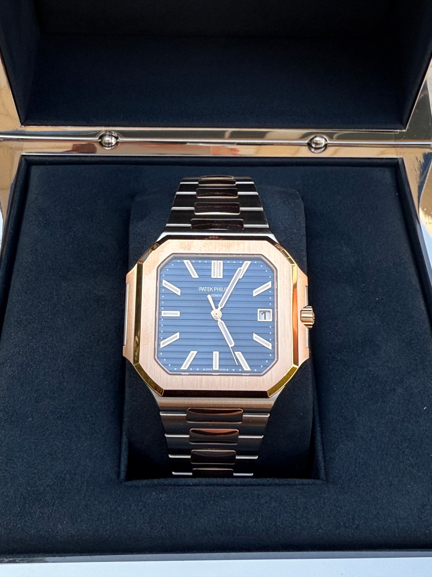 Patek Philippe Cubitus 5821/1AR Steel/Gold Blue Dial New Model 2024