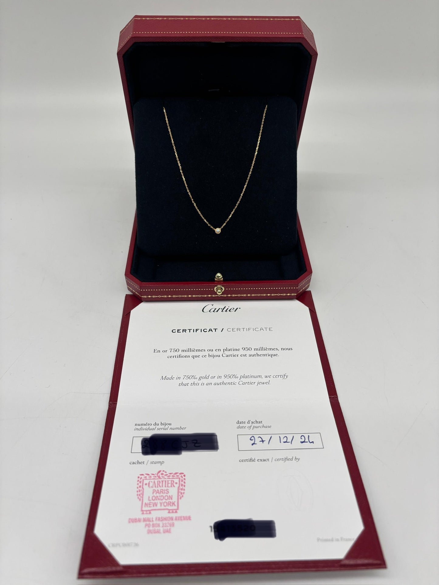 Cartièr D’Amour pendant with 1P diamond 18K YellowGold Size
Size: Small

Excellent condition

Comes with box and certificate