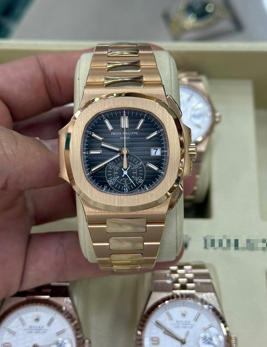 Patek Philippe Nautilus 
5980/1R-001 Chronograph
CASE/SIZE: ROSE GOLD 40MM
Black Dial 2019 Year Brand New
Full Set With Box And Paper