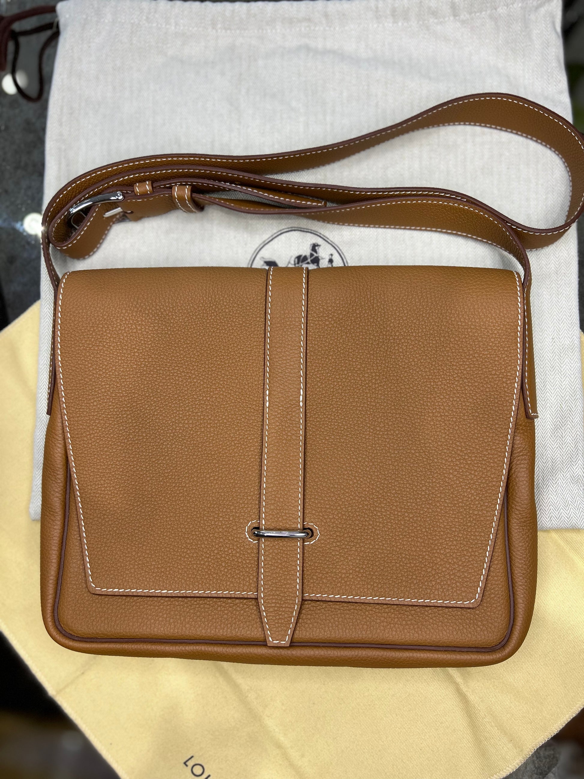 Hermes Steve Gold Messenger Bag. Like New. Without Invoice Neverfull
