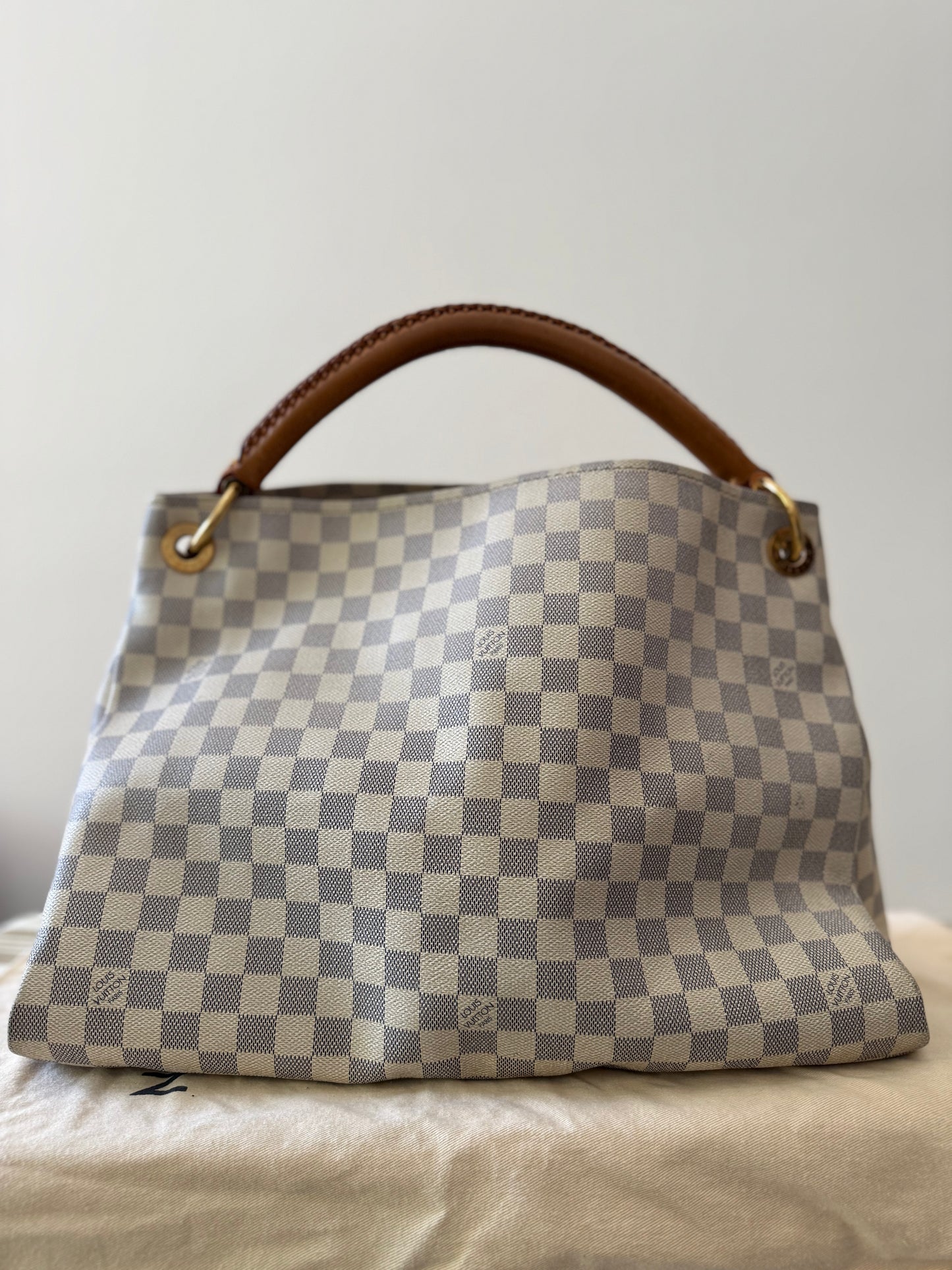 Louis Vuitton Artsy Damier Azur MM Size Used