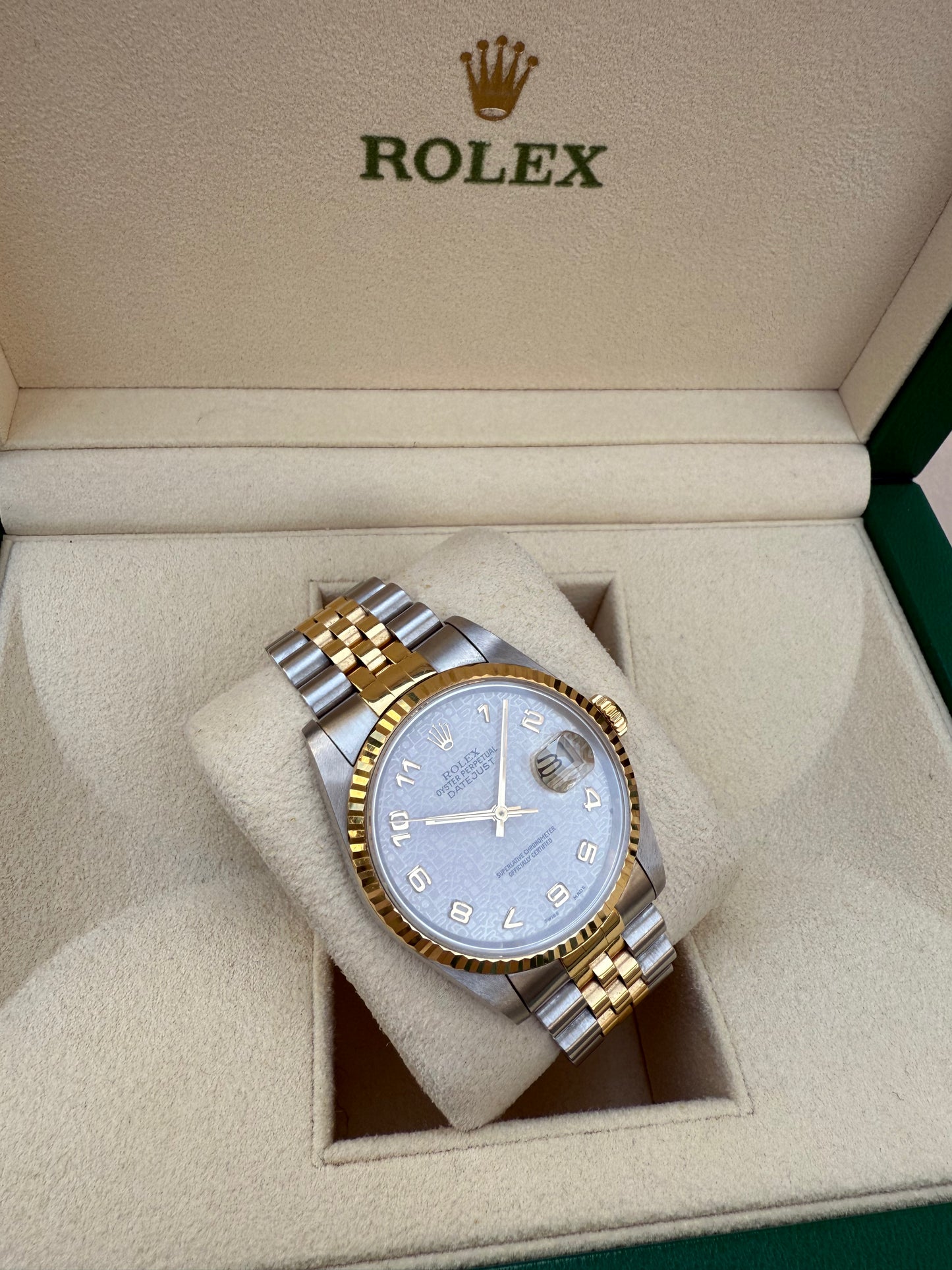 Rolex Datejust 16233 36mm Steel/Gold Automatic Only With Box