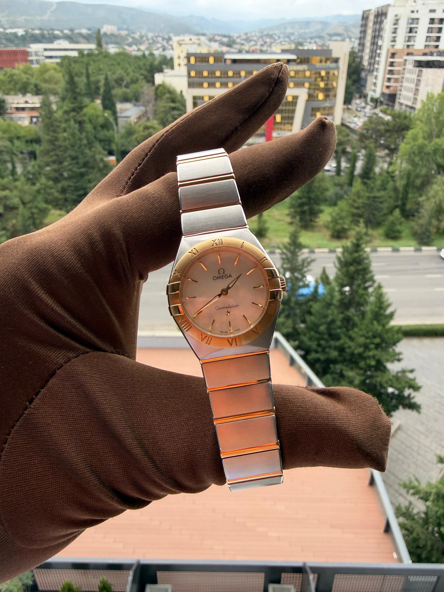 Ladies Omega Constellation 28mm Steel/Gold Quartz MOP Dial 2024 Year With Papers Ref: 13120286005002