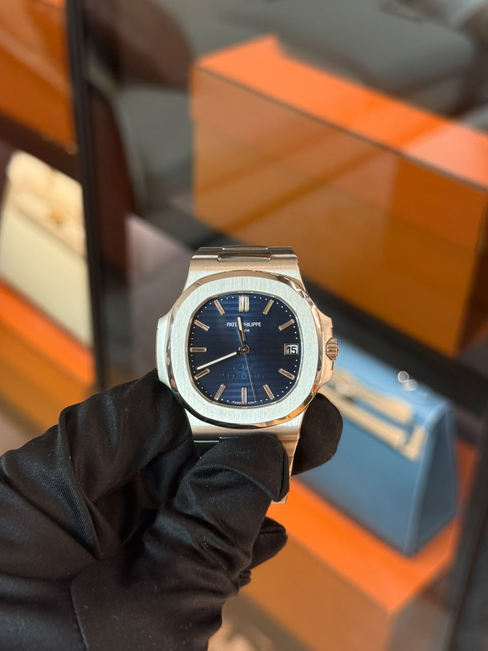 Patek Philippe 5711/1p 40th 2017 Year Full Set