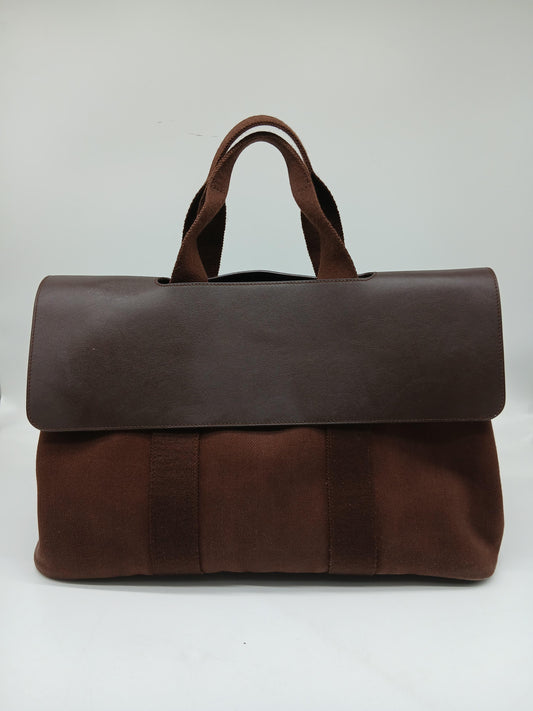 Hermes Valparaiso leather Handbag brown Canvas
In Very Good Condition
No Inclusions