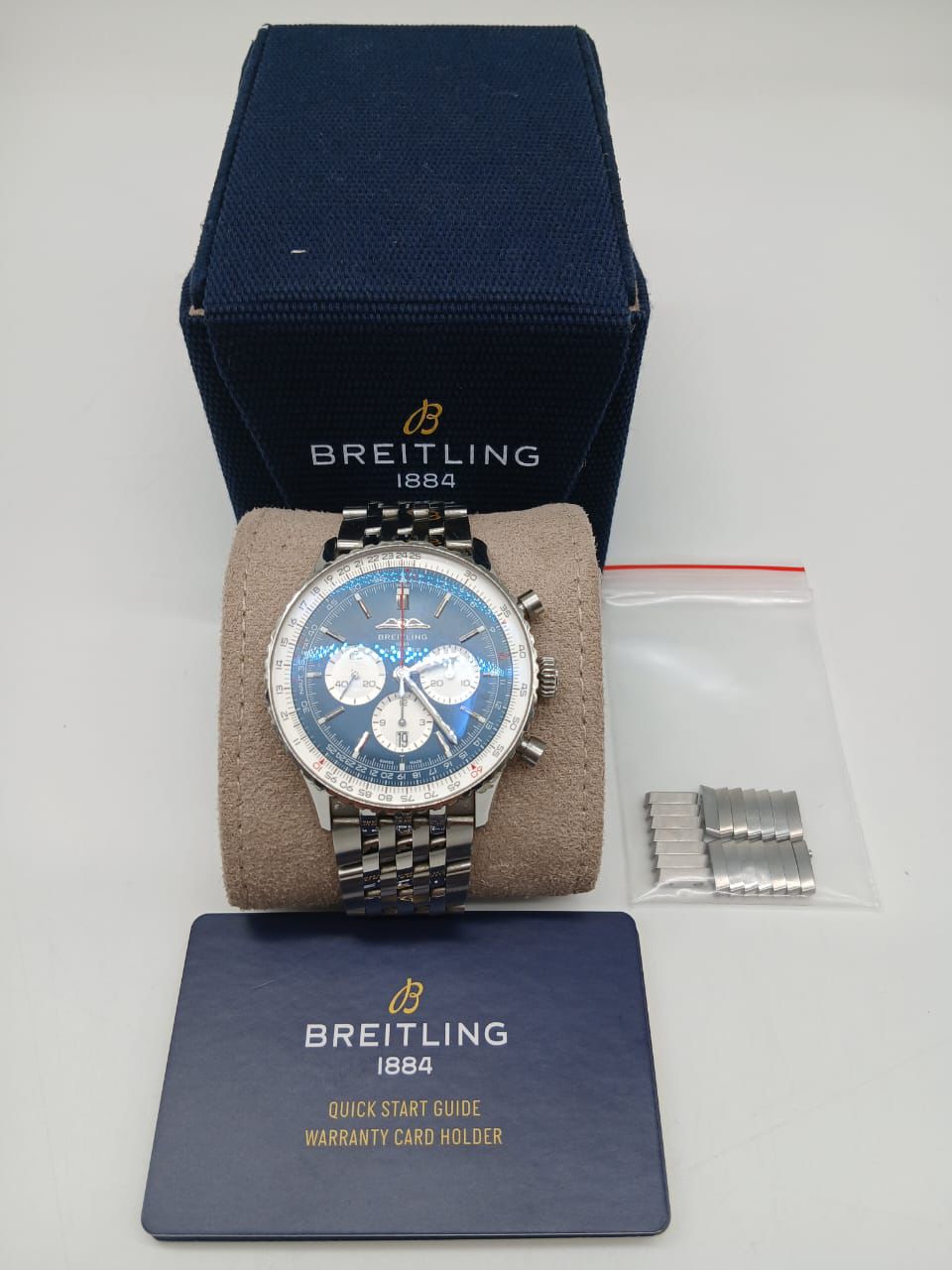 Breitling Navitimer B01 Chronograph 46mm AB0137211C1A1 Men’s Full Set